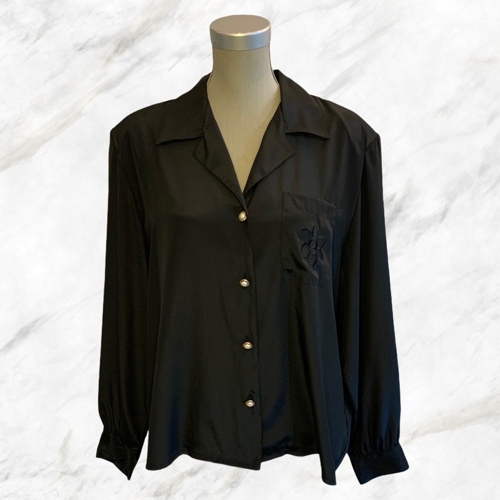 Vintage | Black Pearl Detailed Button-Down Blouse